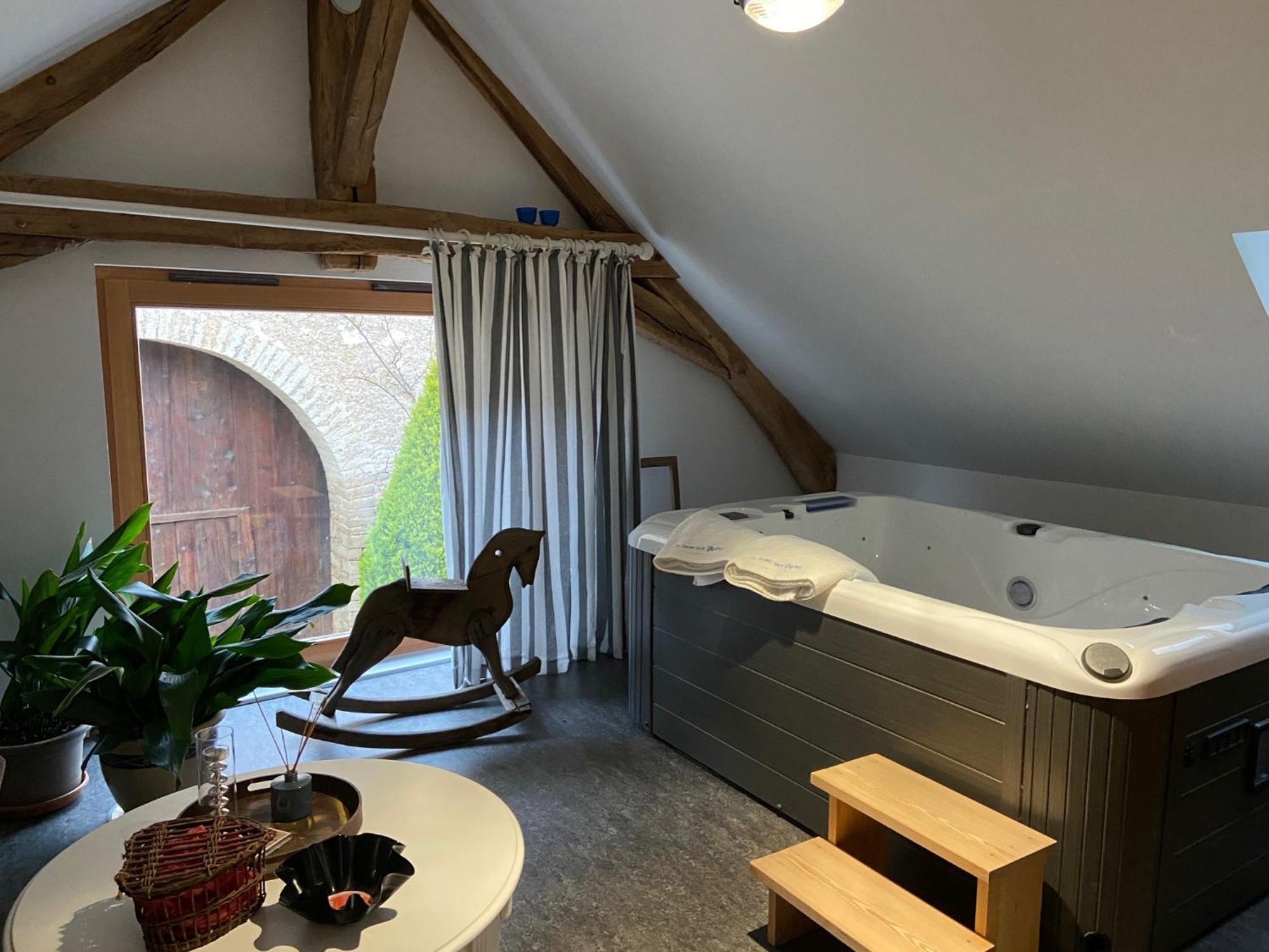 Hotel La Ferme Aux Glycines Aillevans Zewnętrze zdjęcie
